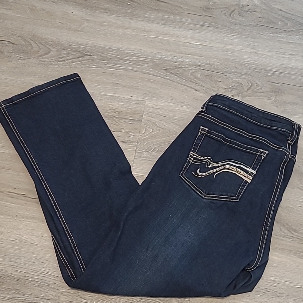 Aura by Wrangler dark wash size 10 short Jeans